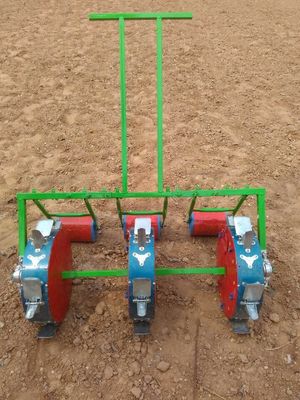 Soja del grano que cultiva la máquina funcional multi del plantador de la semilla del equipo de las herramientas
